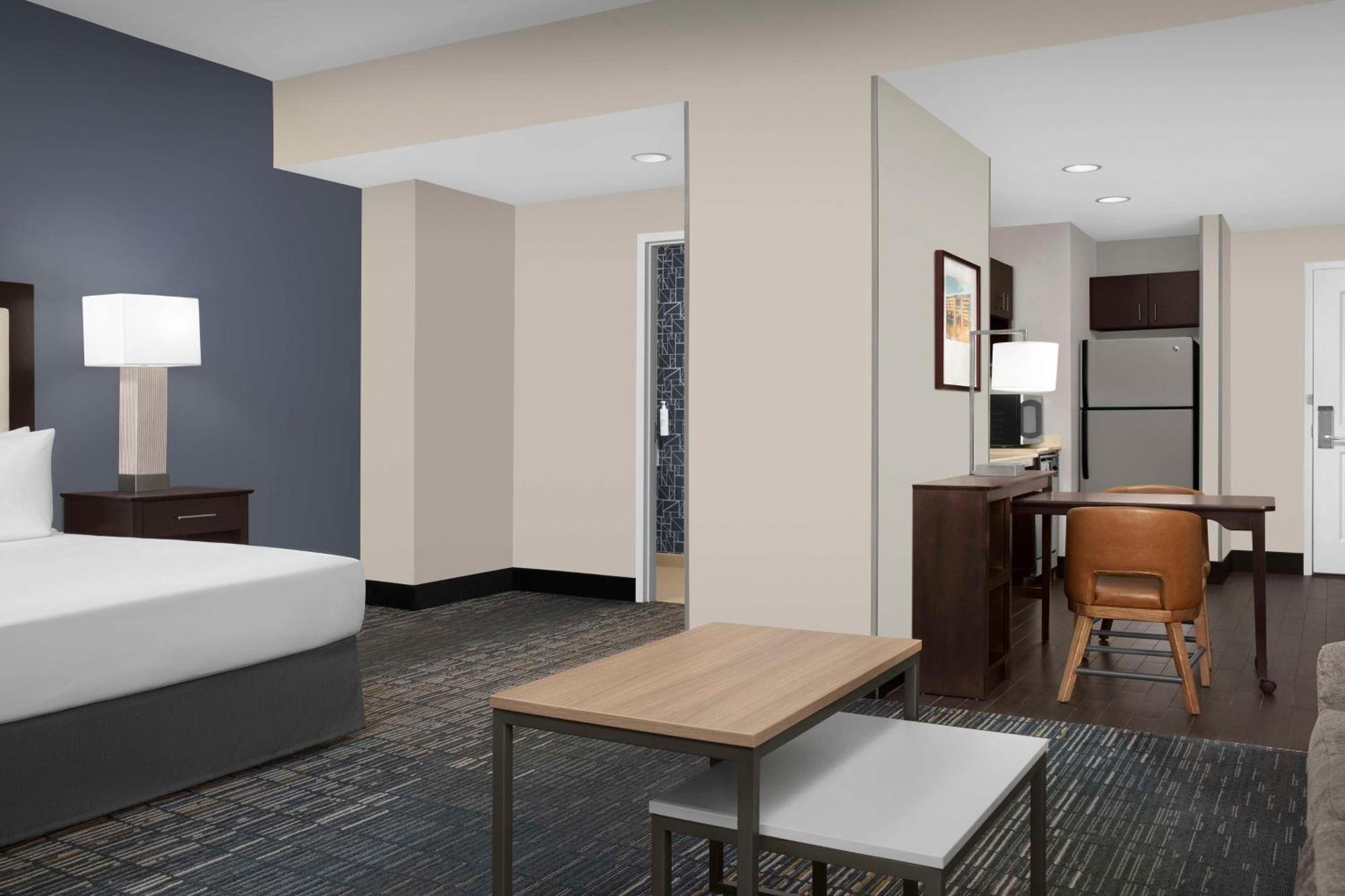 Homewood Downtown Hotel 3*